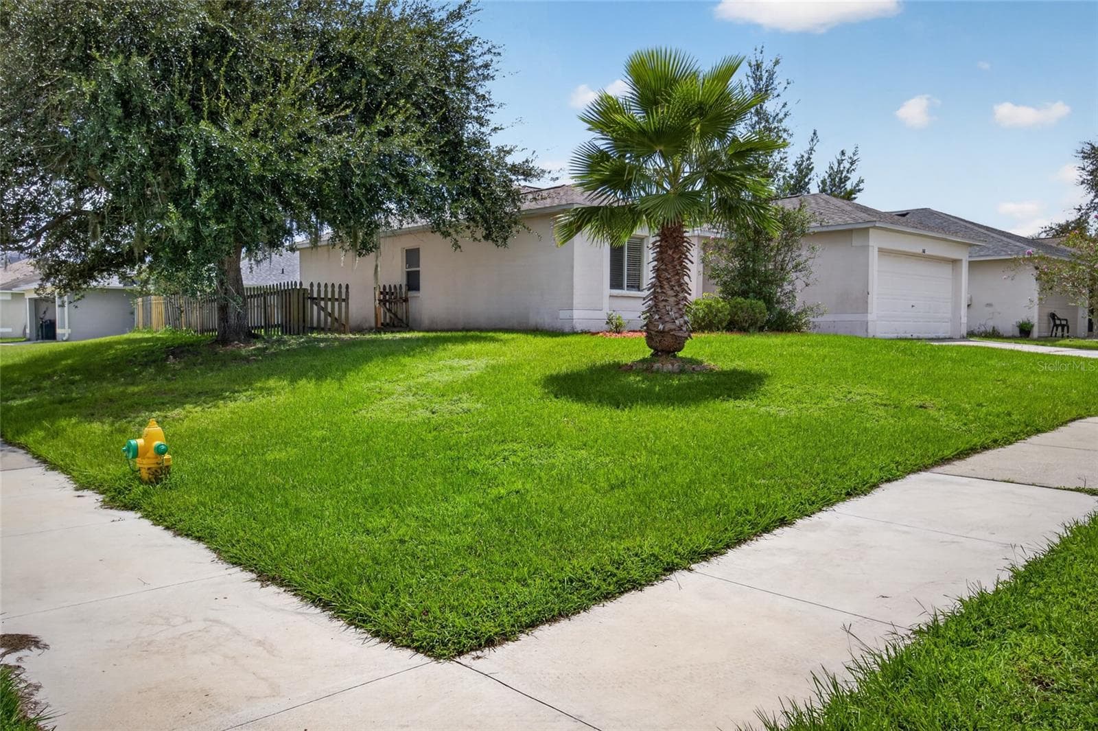 310 Shelby Brooke Drive photo 03