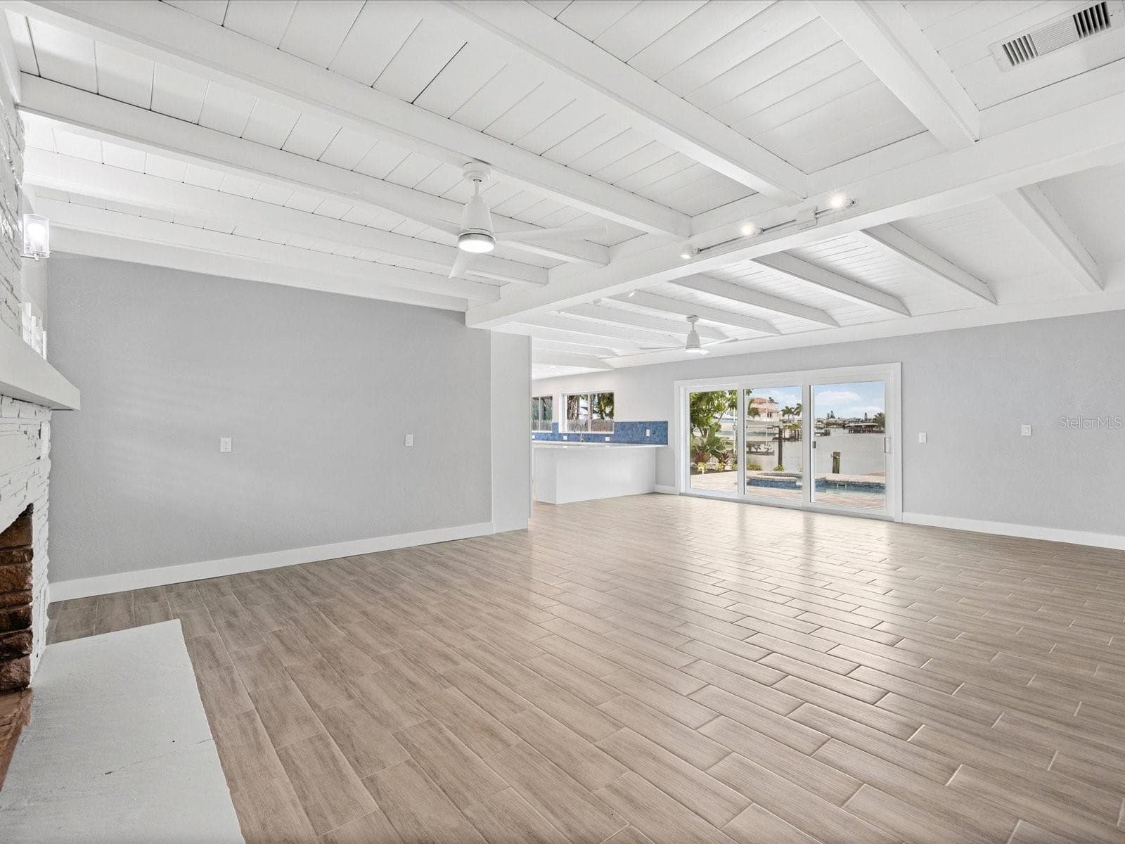 529 80th Avenue photo 05