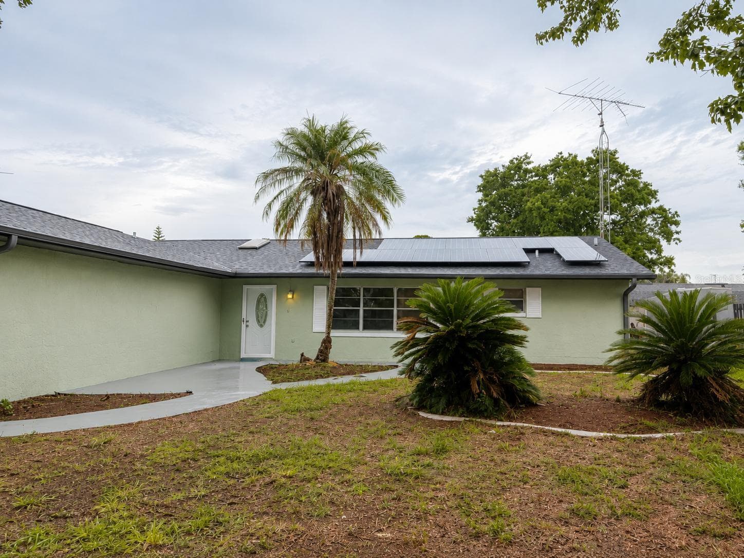 4401 Maderia Avenue photo 03