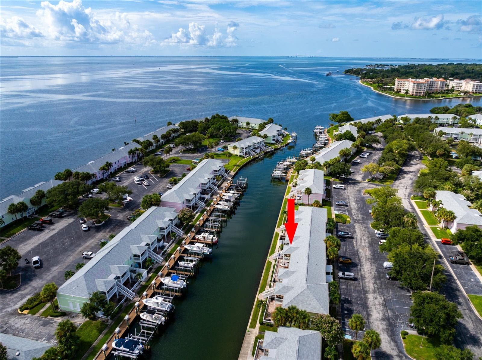 5132 Beach Drive SE C photo 03