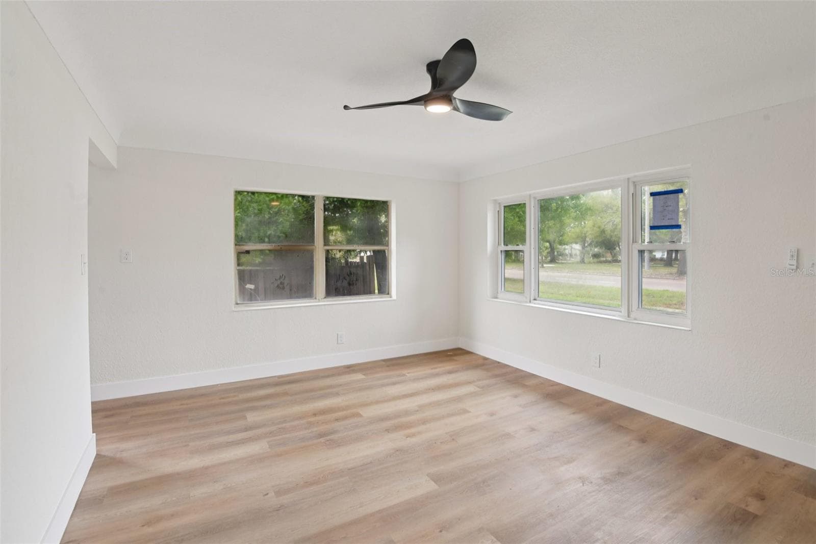 3468 9th Avenue N photo 03