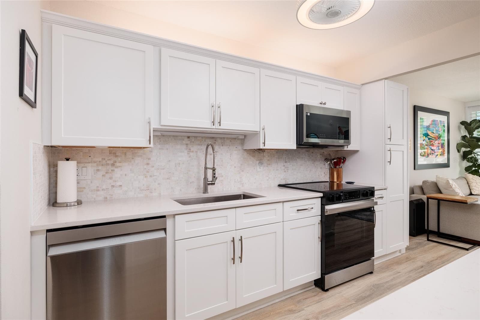 4895 Bay Street NE 108 photo 07