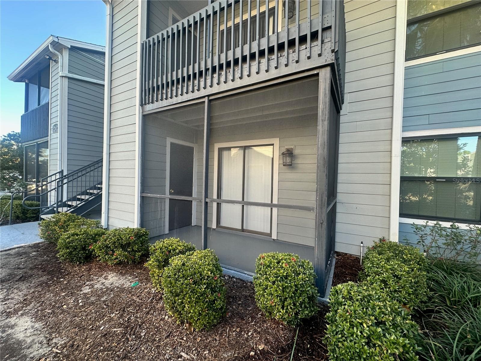 3700 Idlebrook Circle 110 photo 03