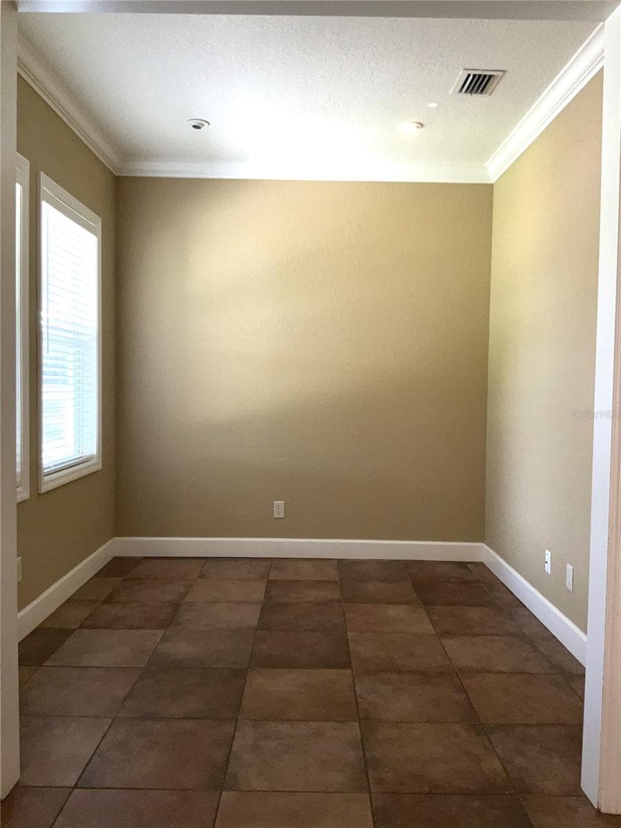 3613 S Summerlin Avenue photo 05