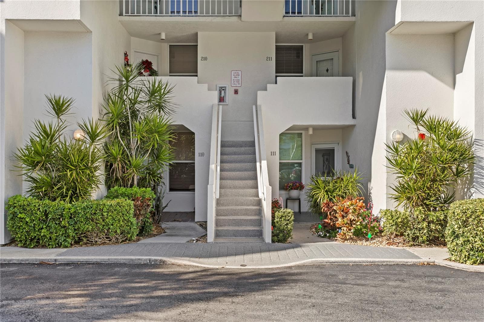 5279 Isla Key Blvd S #211 photo 01