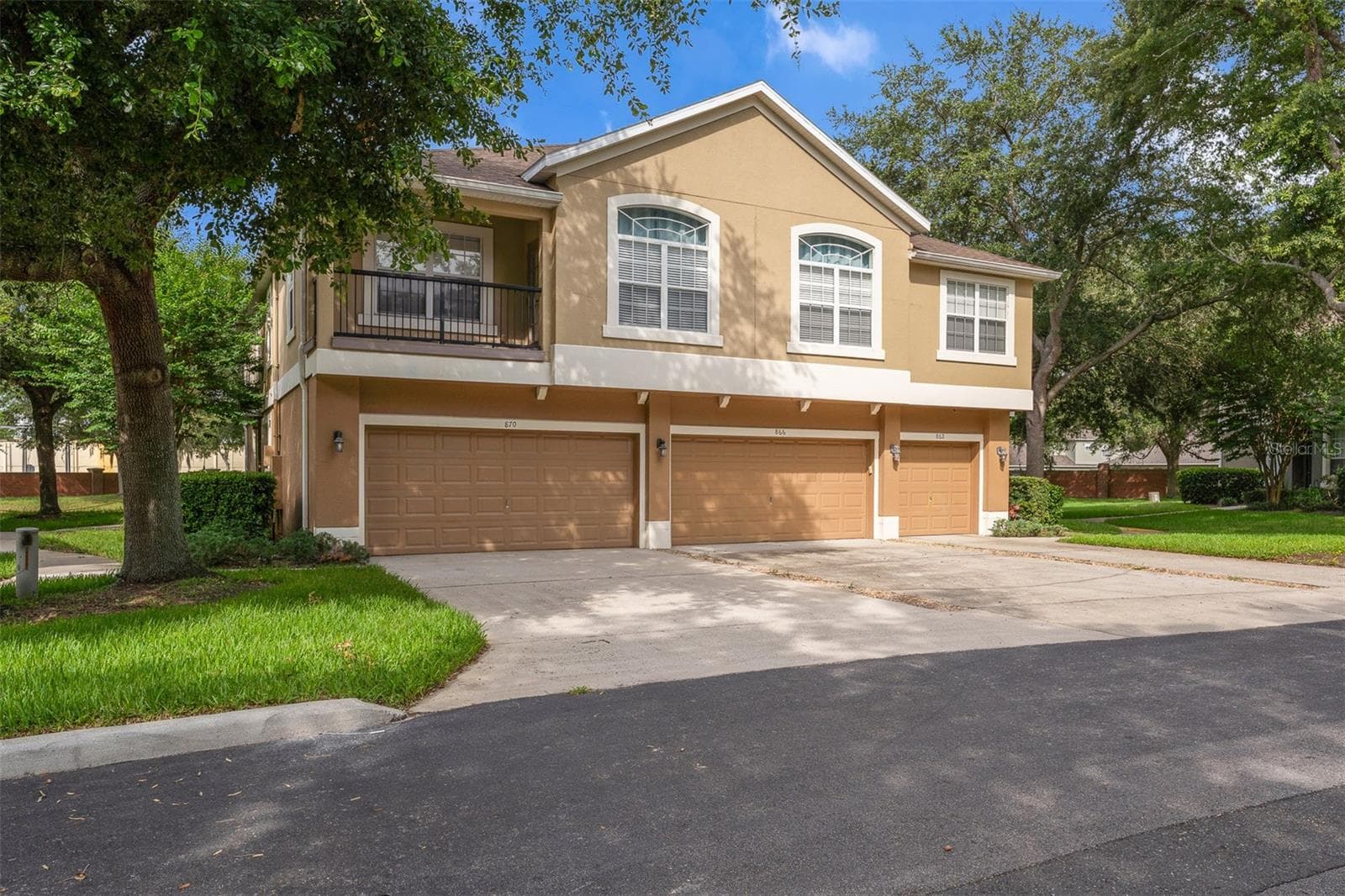 870 Ashworth Overlook Drive A photo 04