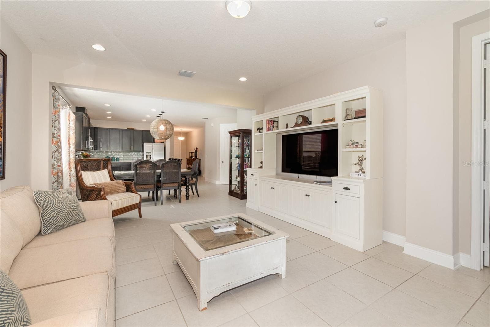 13557 Parkfield Way photo 07