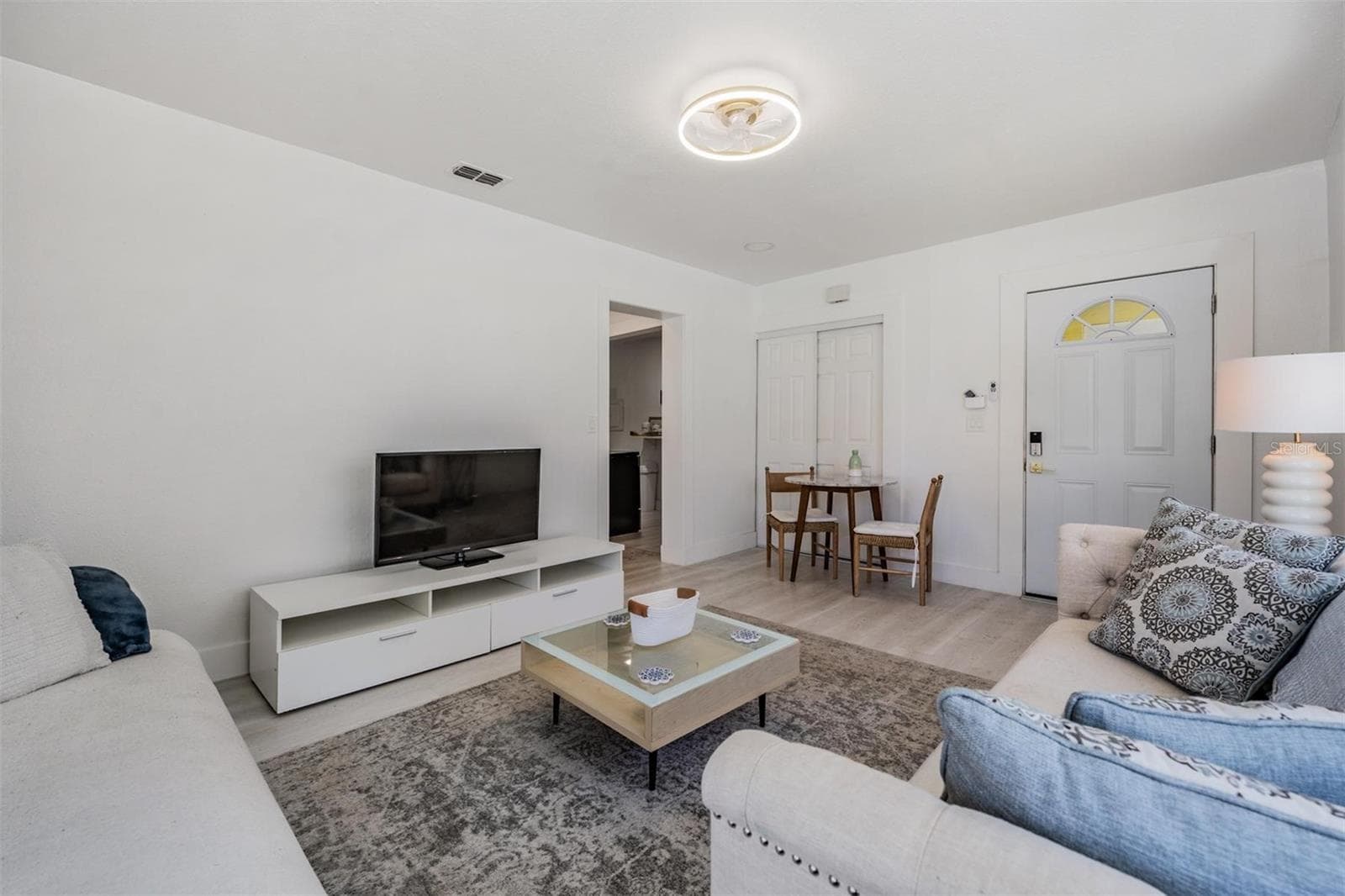 14060 Miramar Avenue photo 07