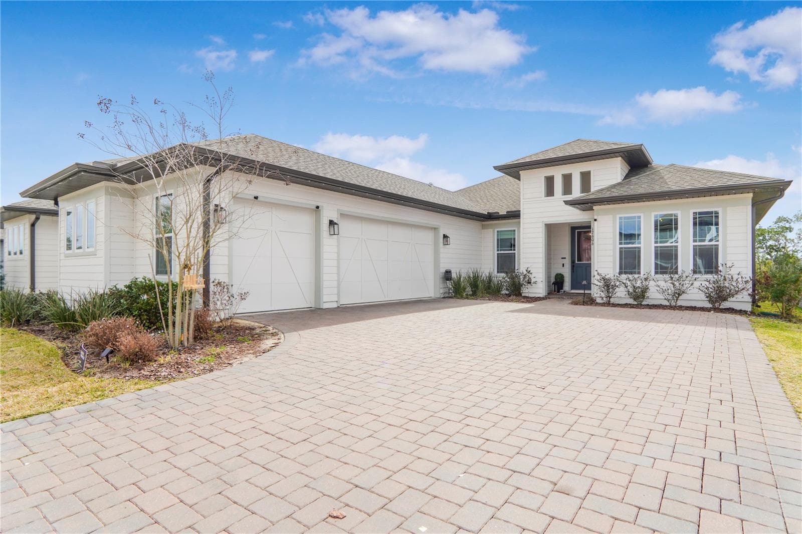 17606 Lake Star Road