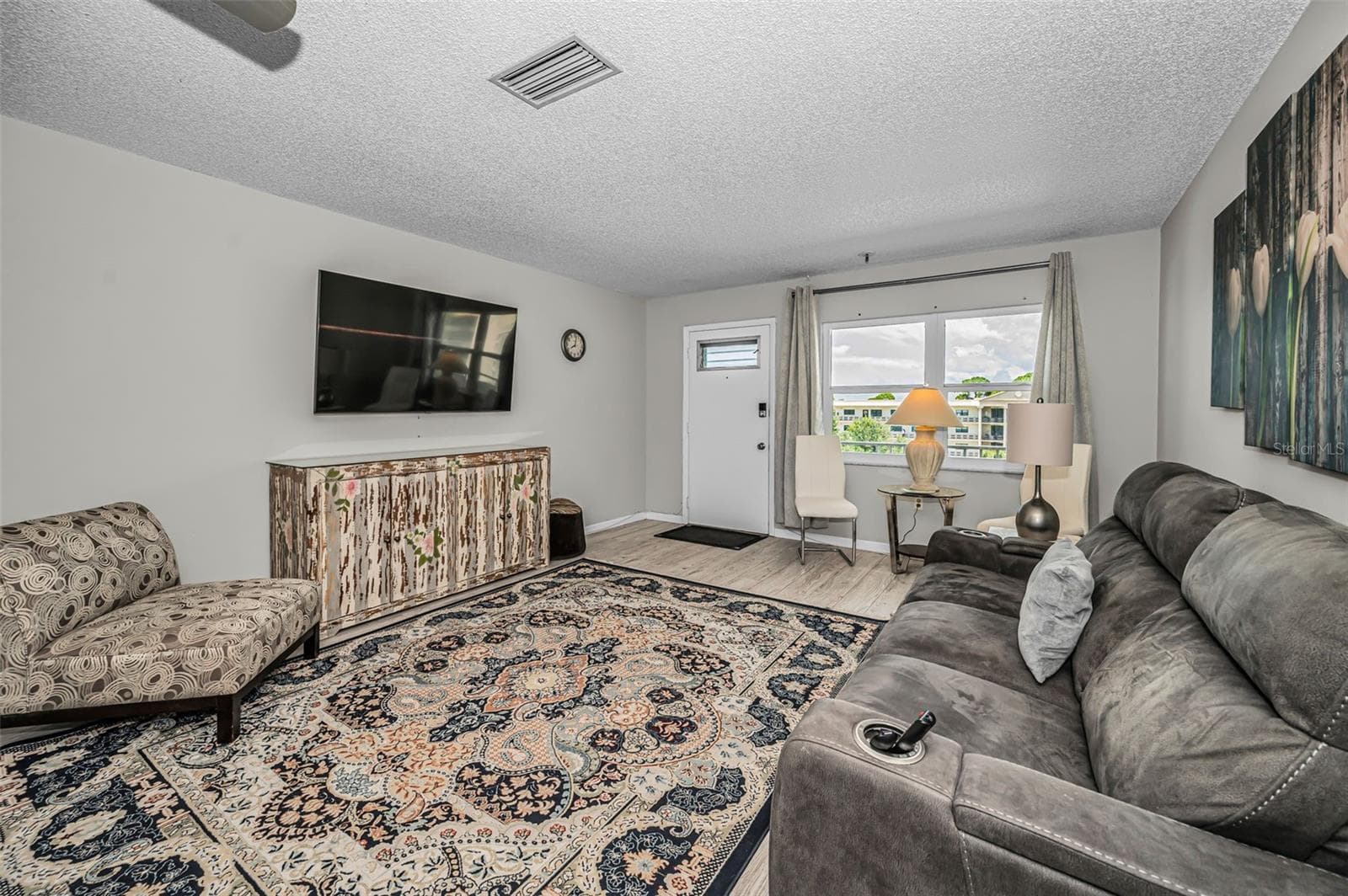 5725 80th Street N 404 photo 04