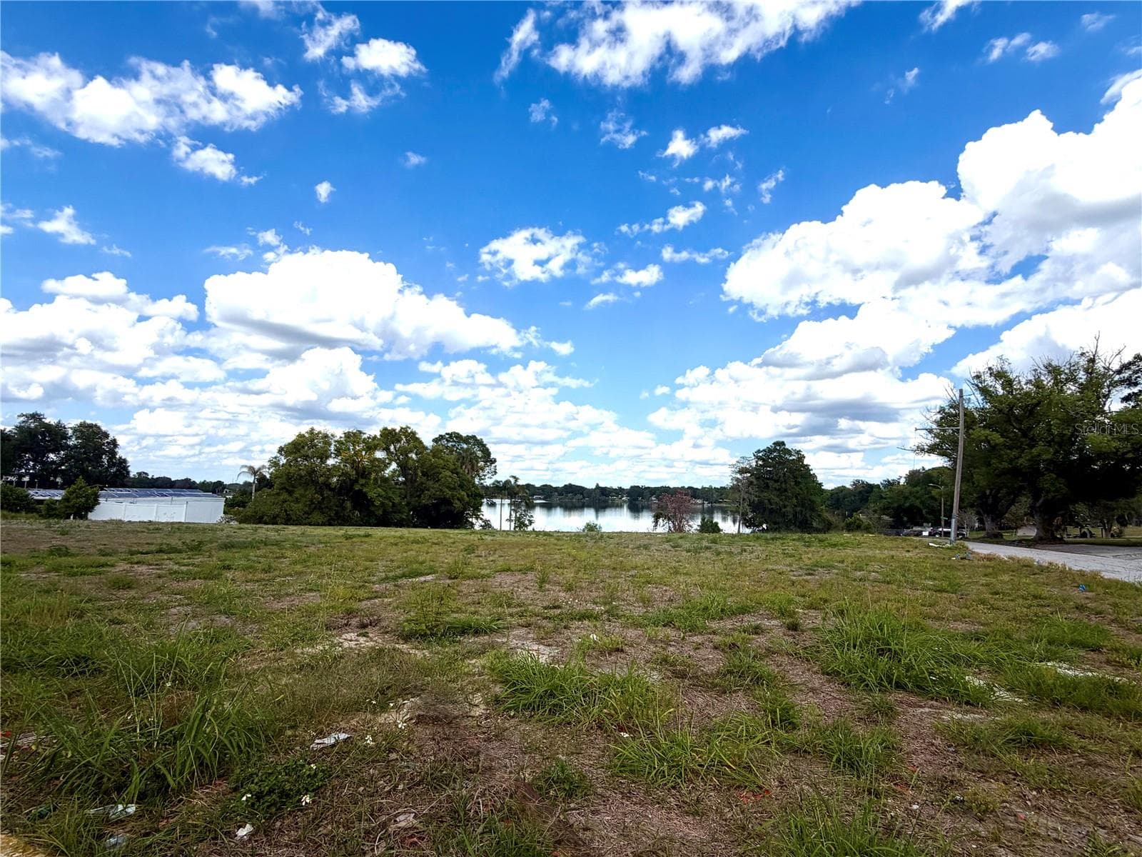 204 Avenue D NE photo 04