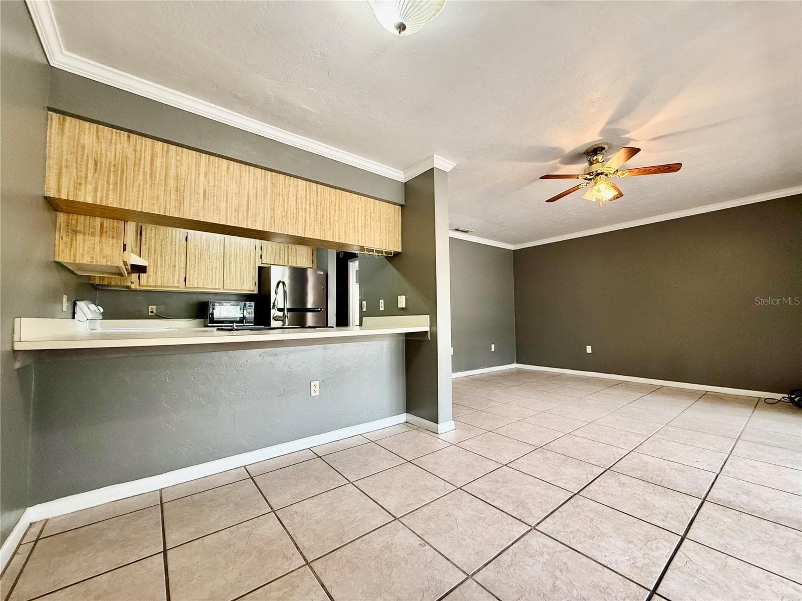 2735 SW 35th Place 601 photo 07