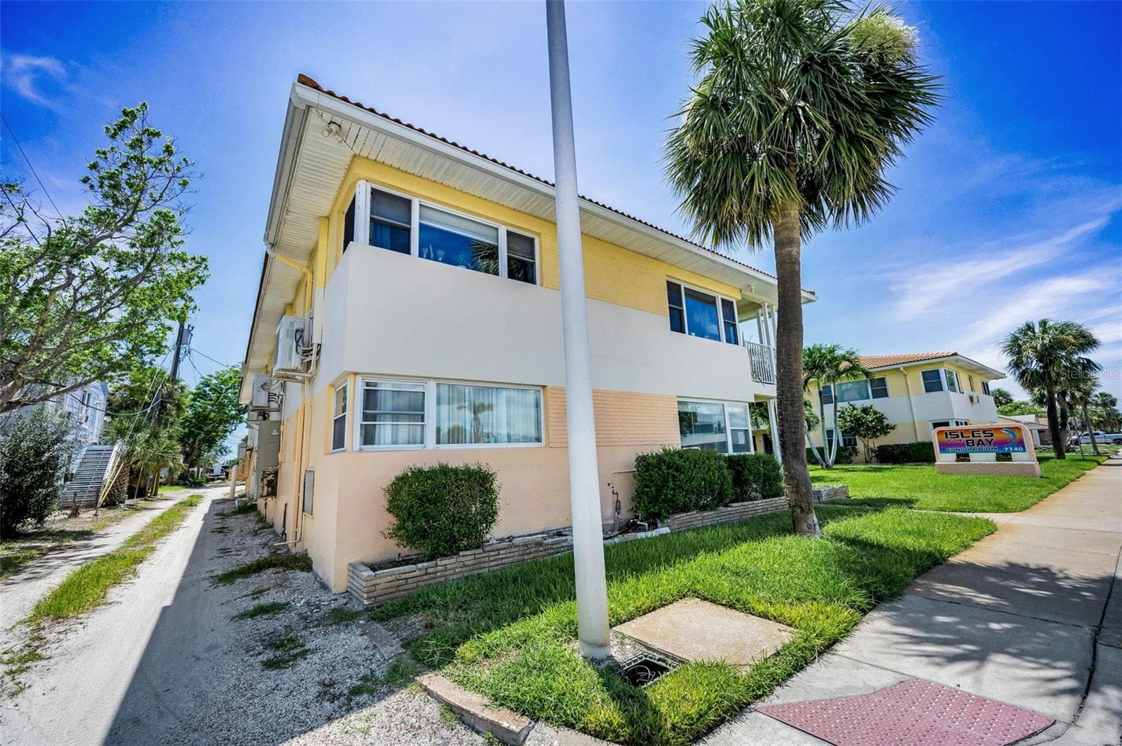 7740 Boca Ciega Drive 204 photo 04