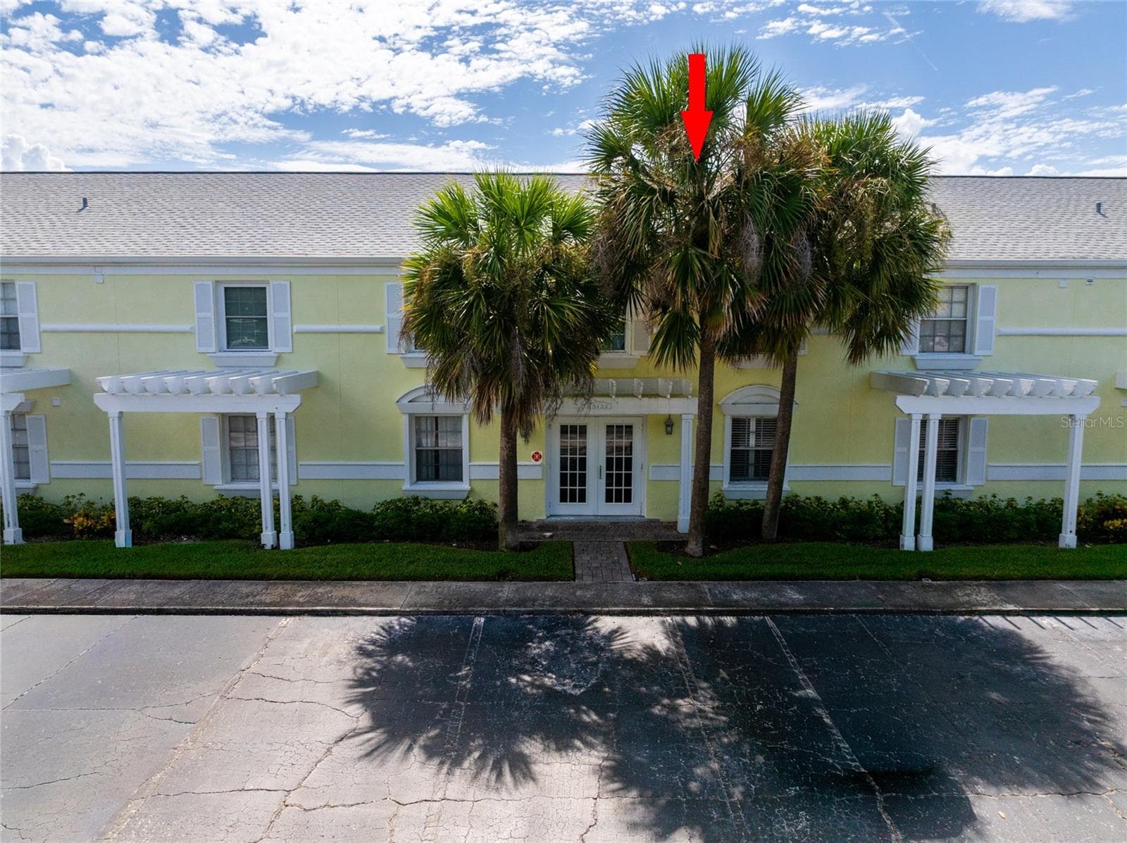 5132 Beach Drive SE C photo 07