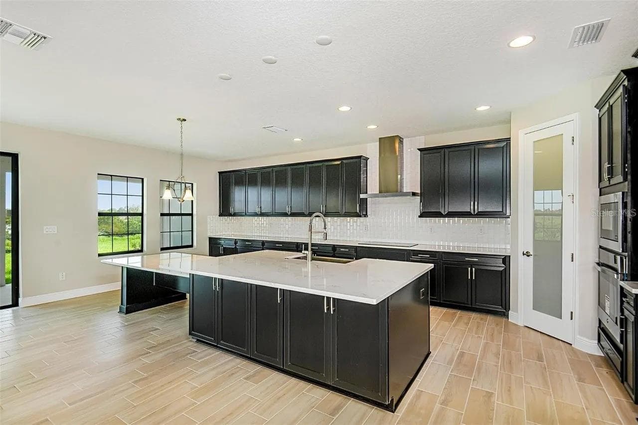 12736 Bergstrom Bay Drive photo 03