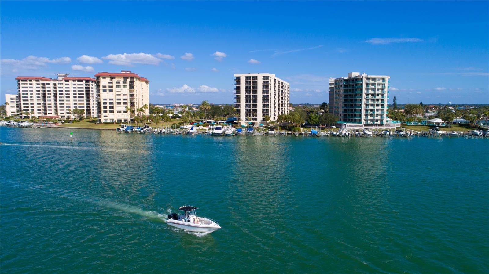 690 Island Way 511