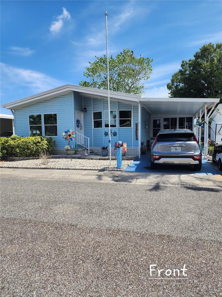 1001 Starkey Road 758
