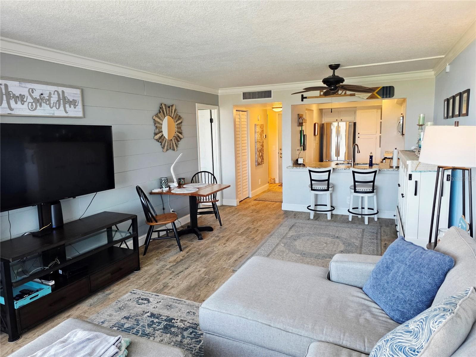 6158 Palma Del Mar Boulevard S 503 photo 03