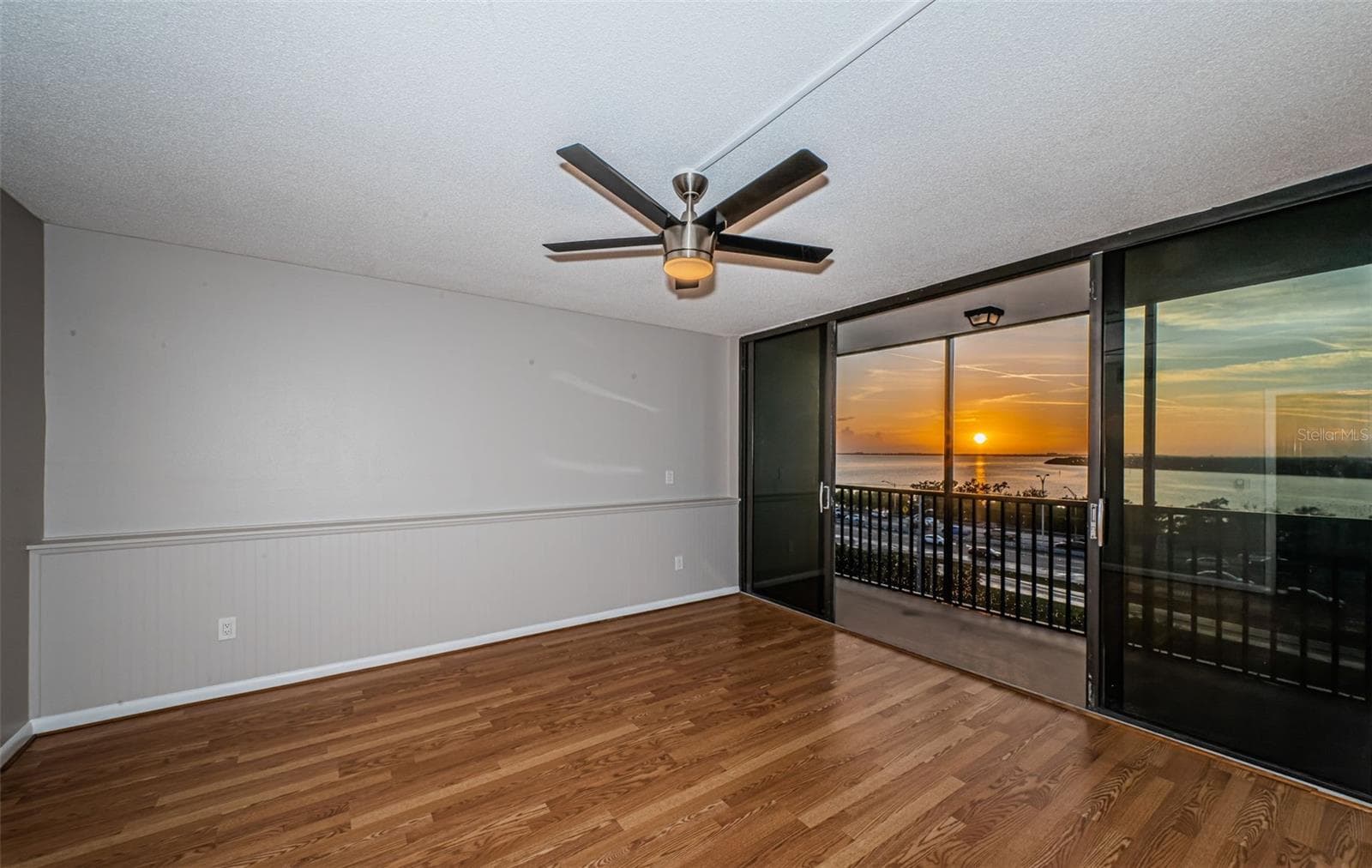 7100 Sunshine Skyway Lane S 608 photo 04