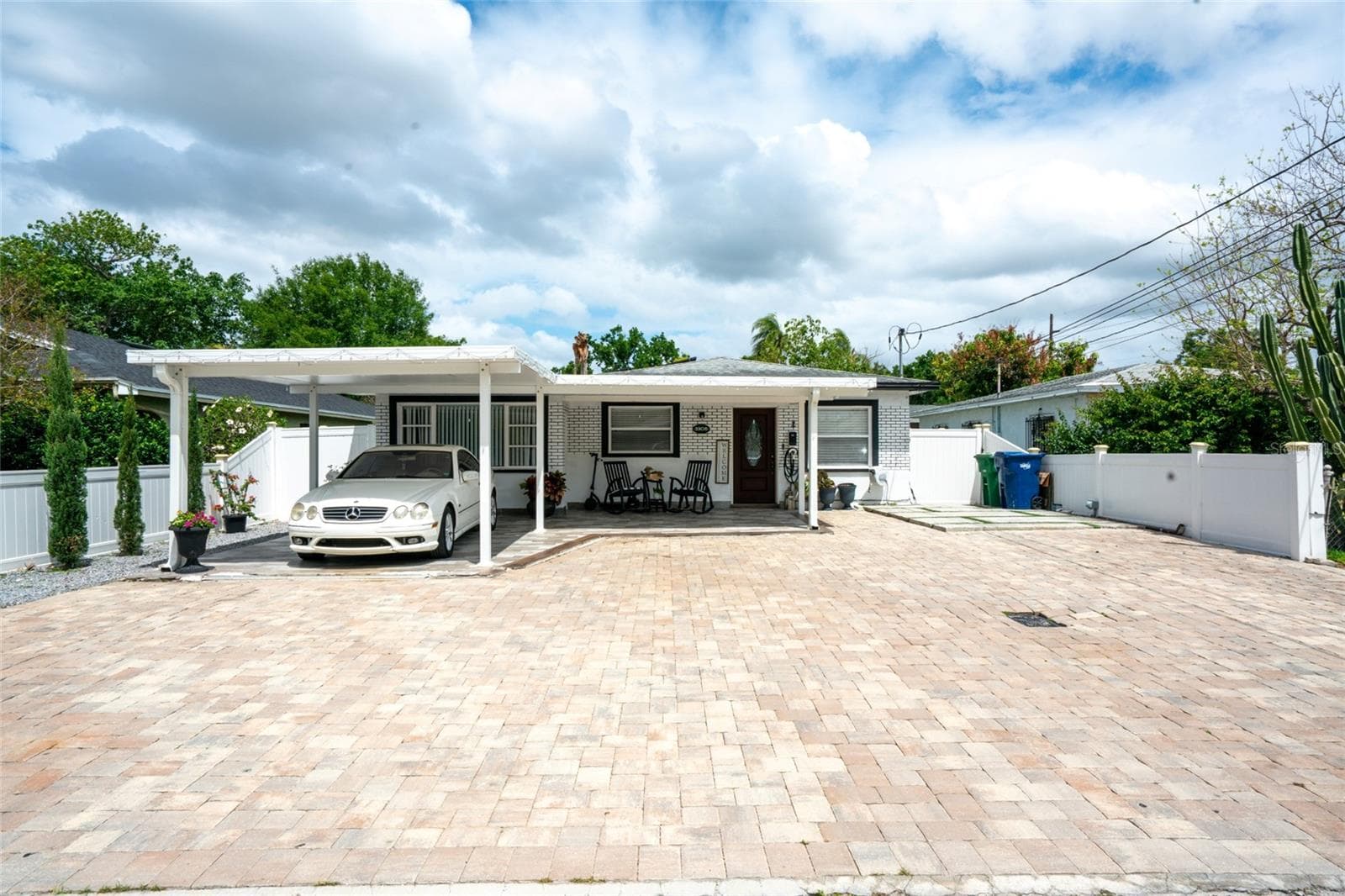 3305 W Aileen Street photo 04