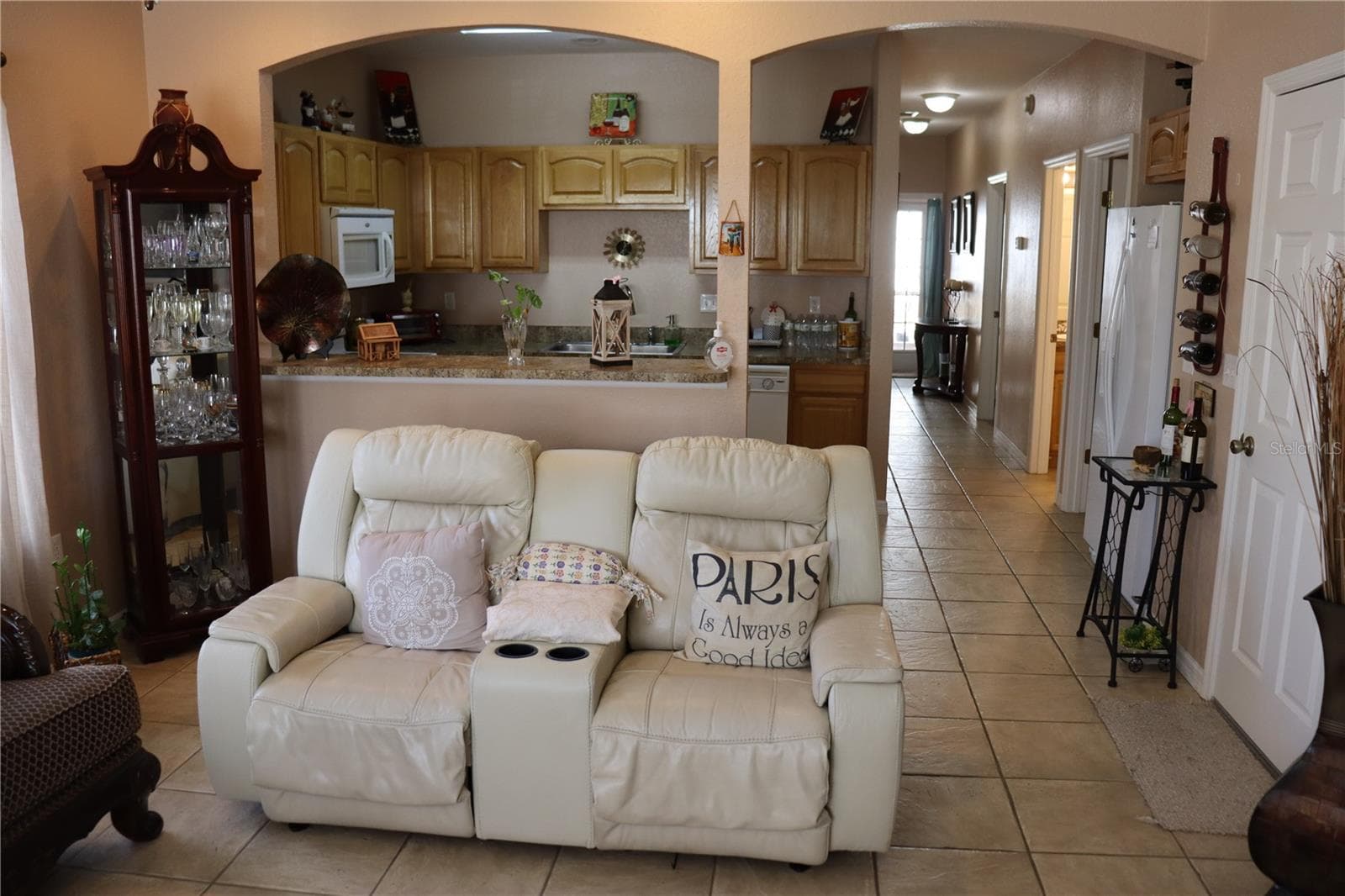 1404 Las Villas Boulevard photo 05