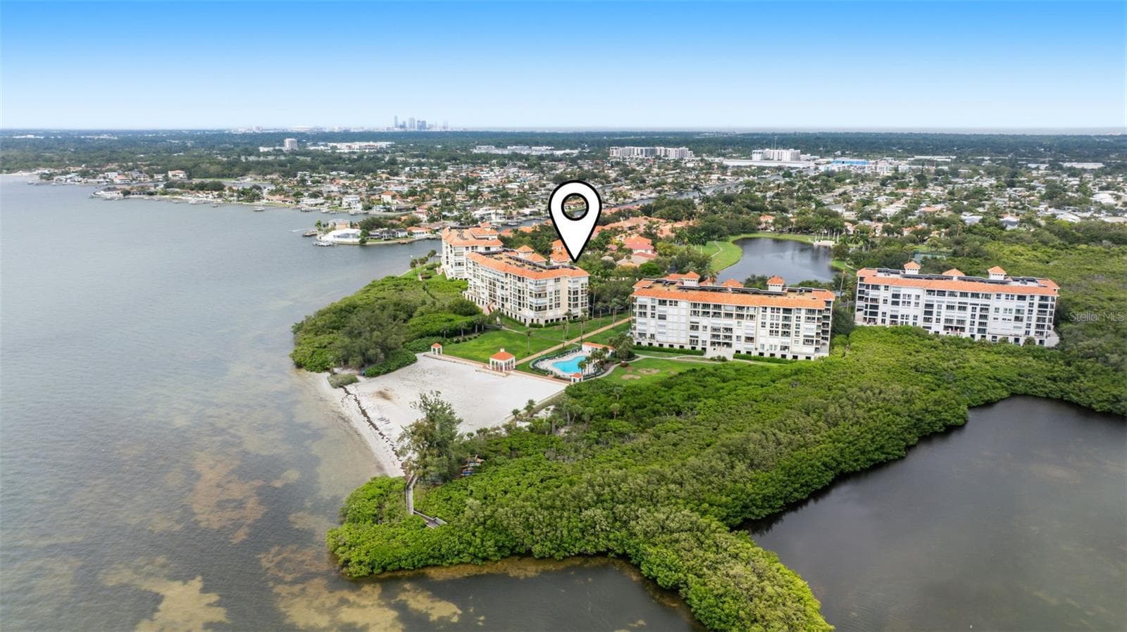 4737 Dolphin Cay Lane S 401