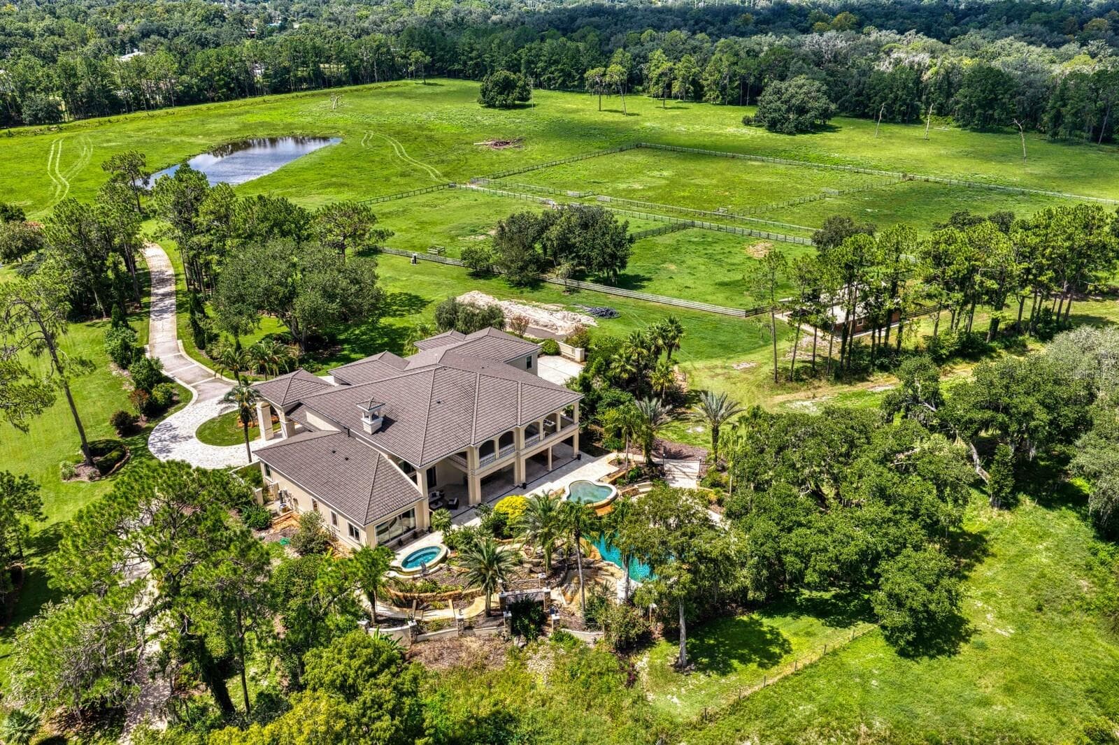 7850 Four Pines Road photo 03