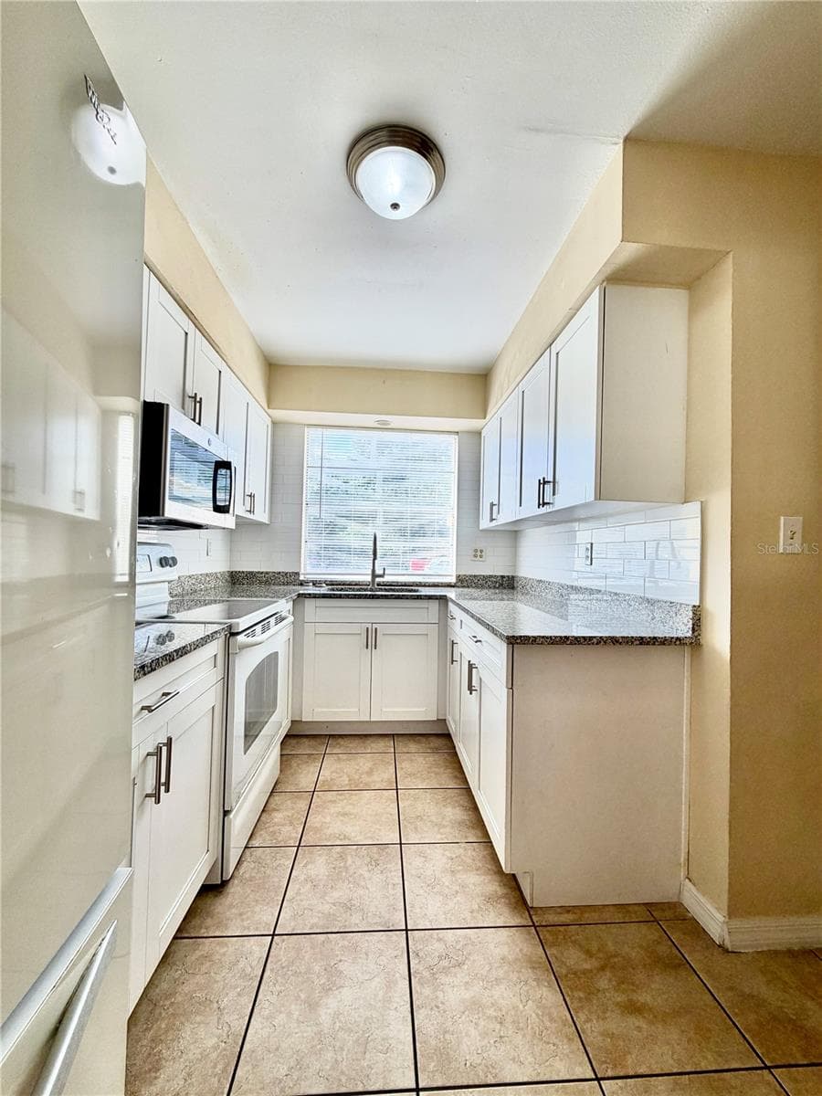7501 Gallineta Court 7501 photo 04