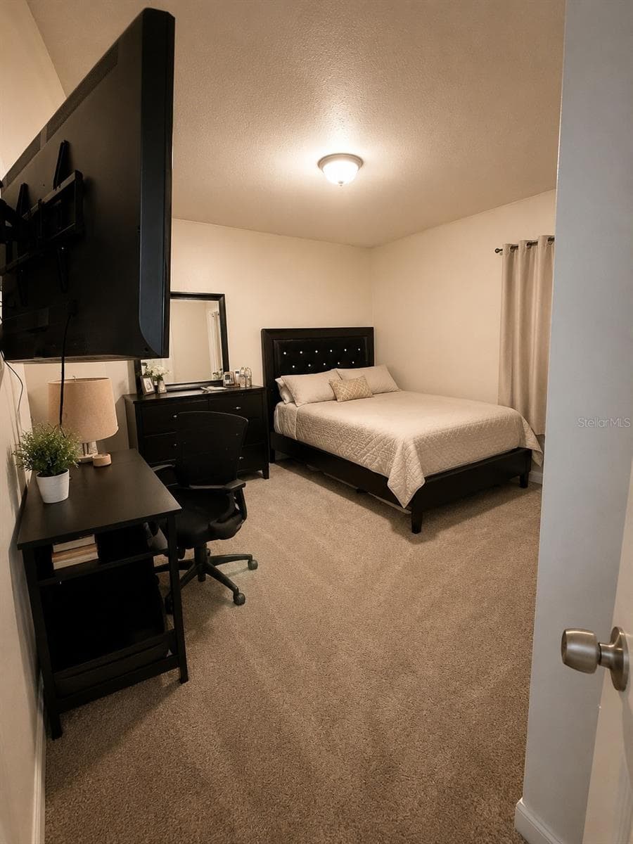 2113 N Normandy Boulevard photo 03