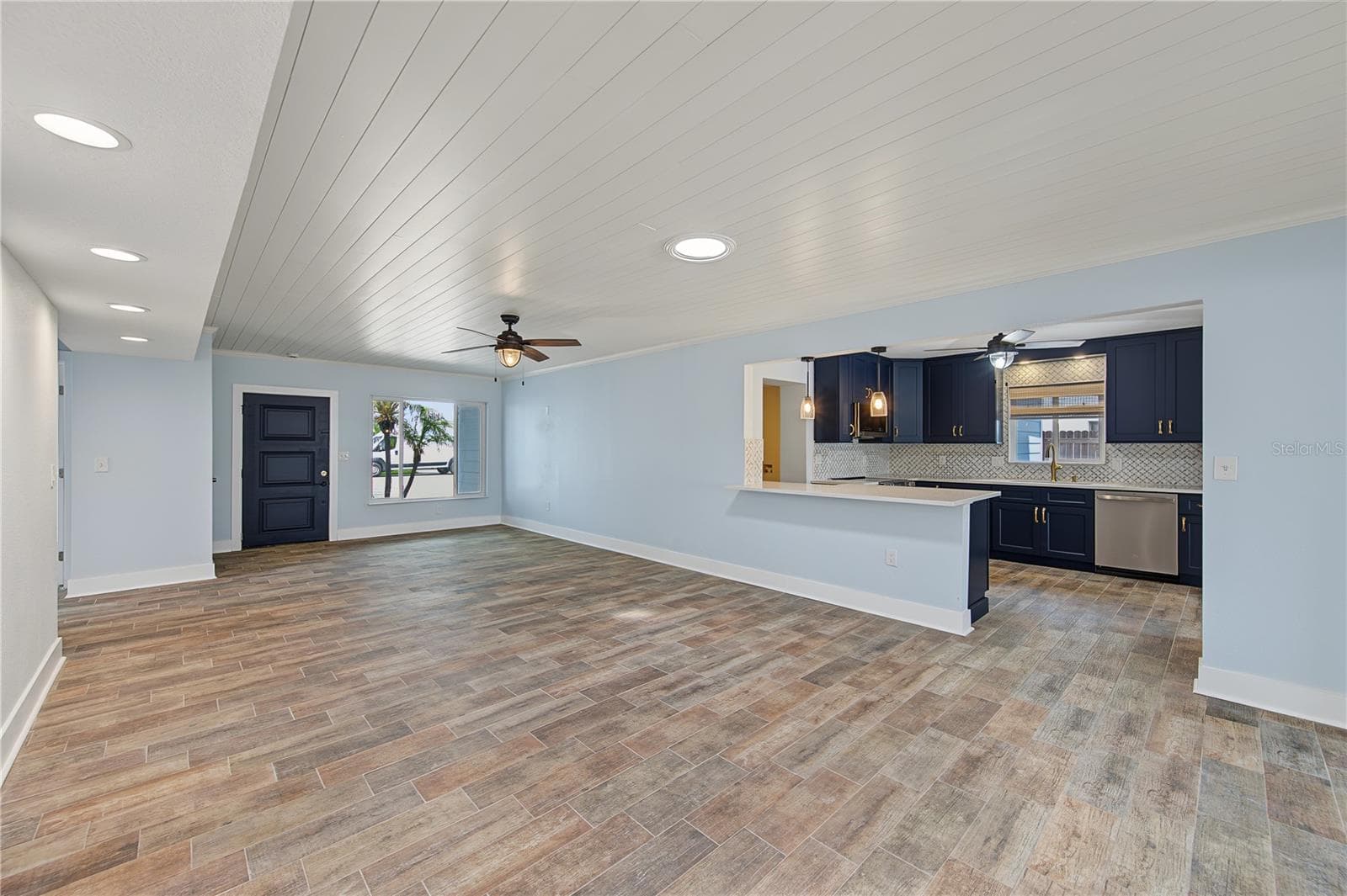 403 Normandy Road photo 05