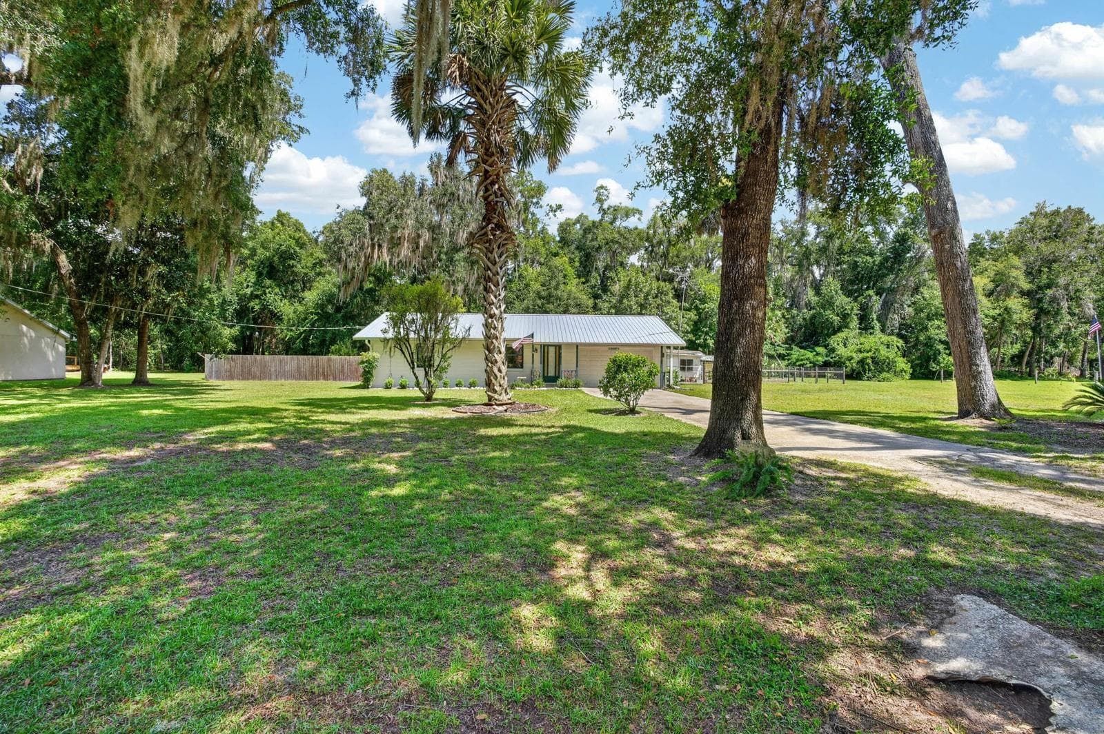 104 Woodcrest Avenue photo 07