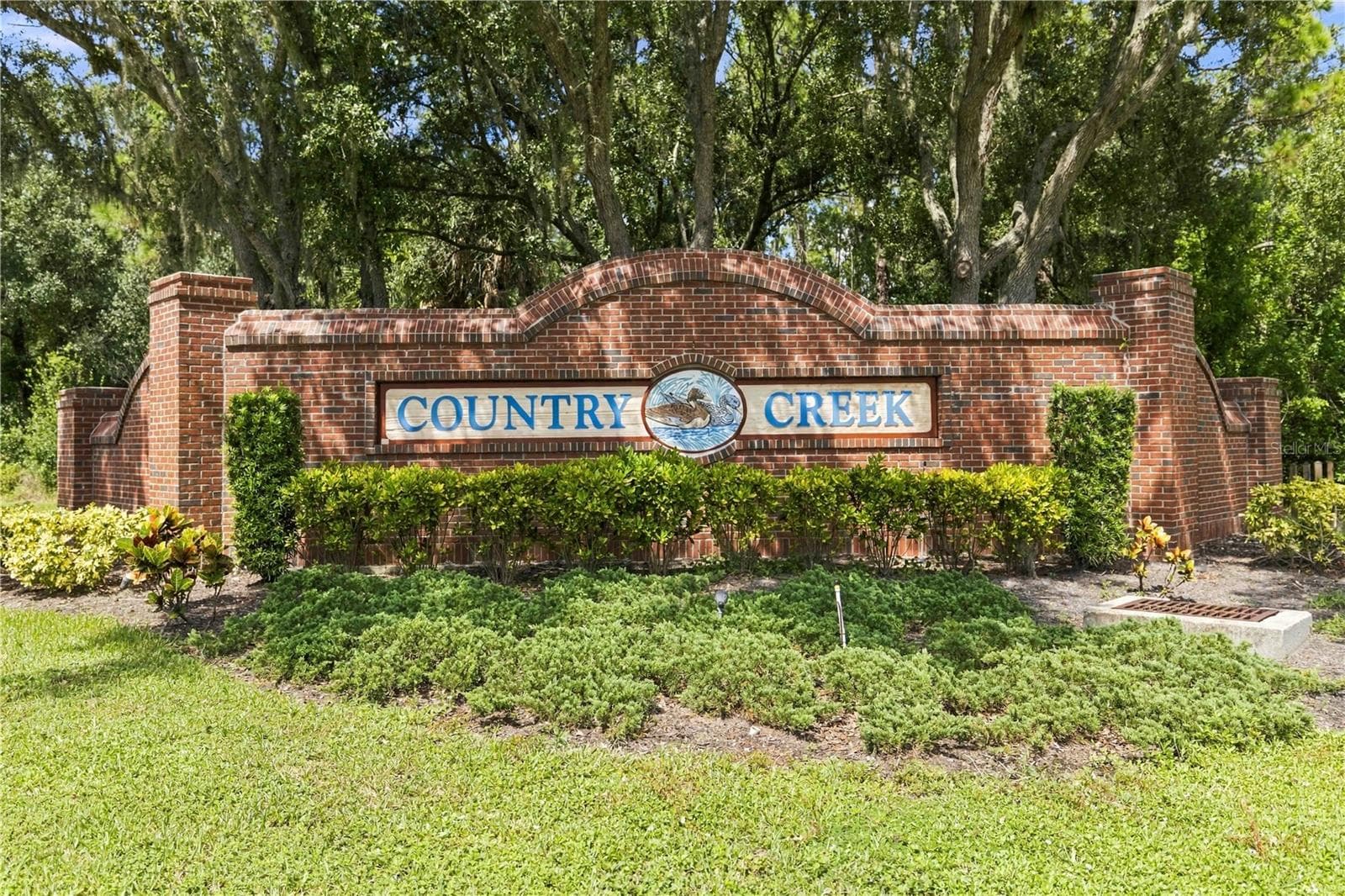 127 Mill Run E photo 03