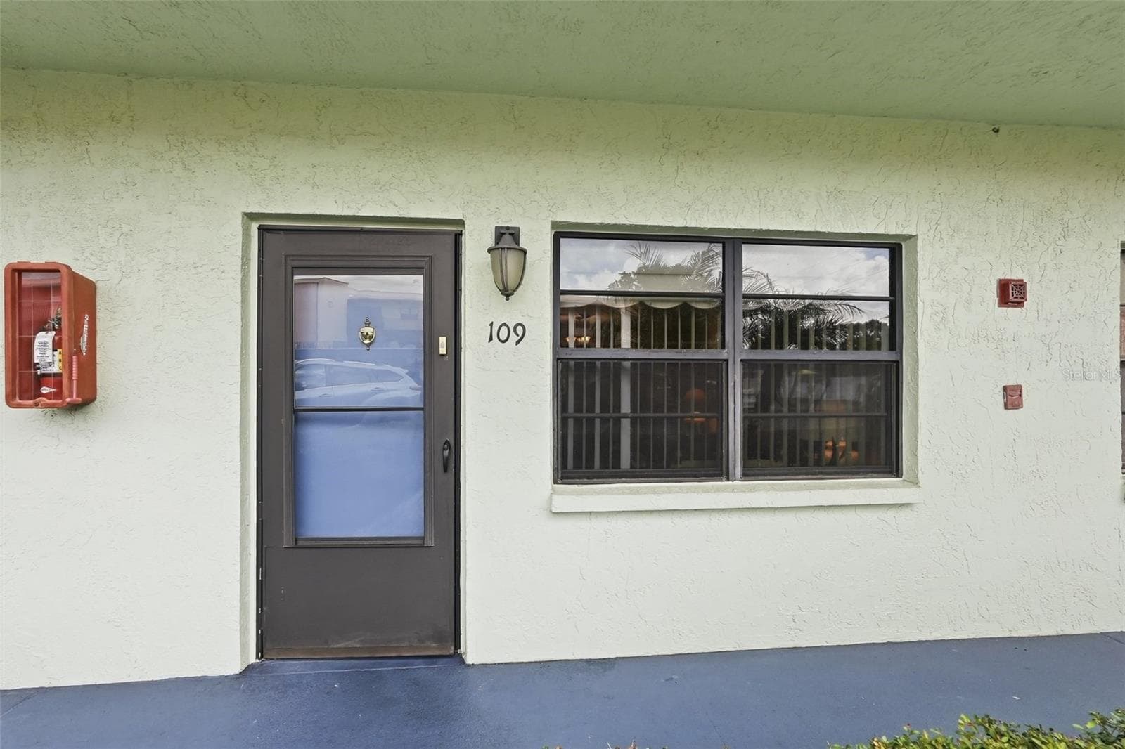 5973 Terrace Park Drive N 109 photo 07