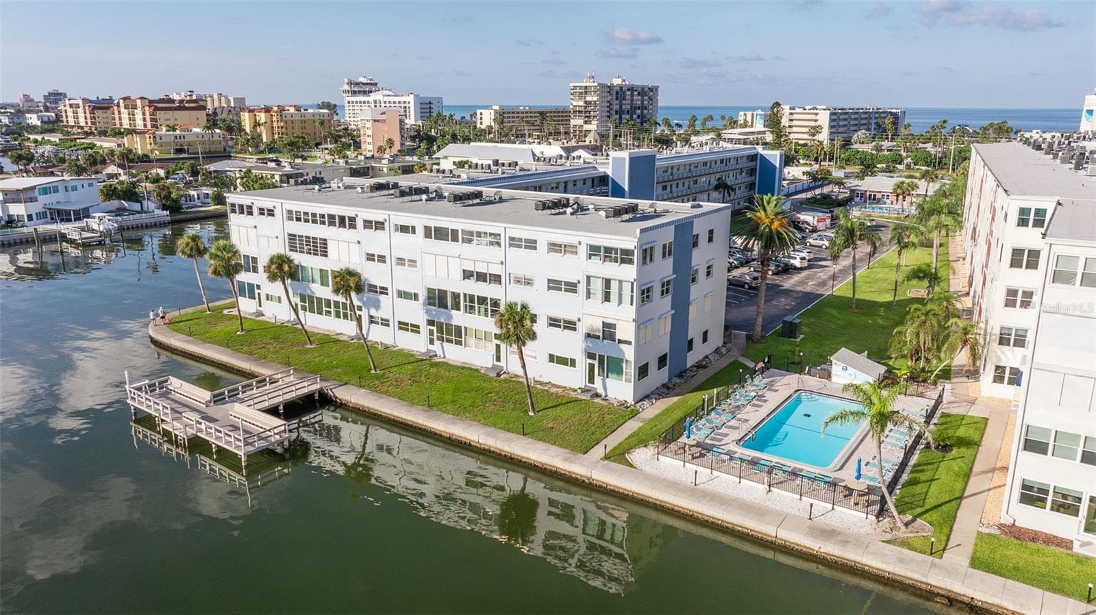 5555 Gulf Boulevard 215