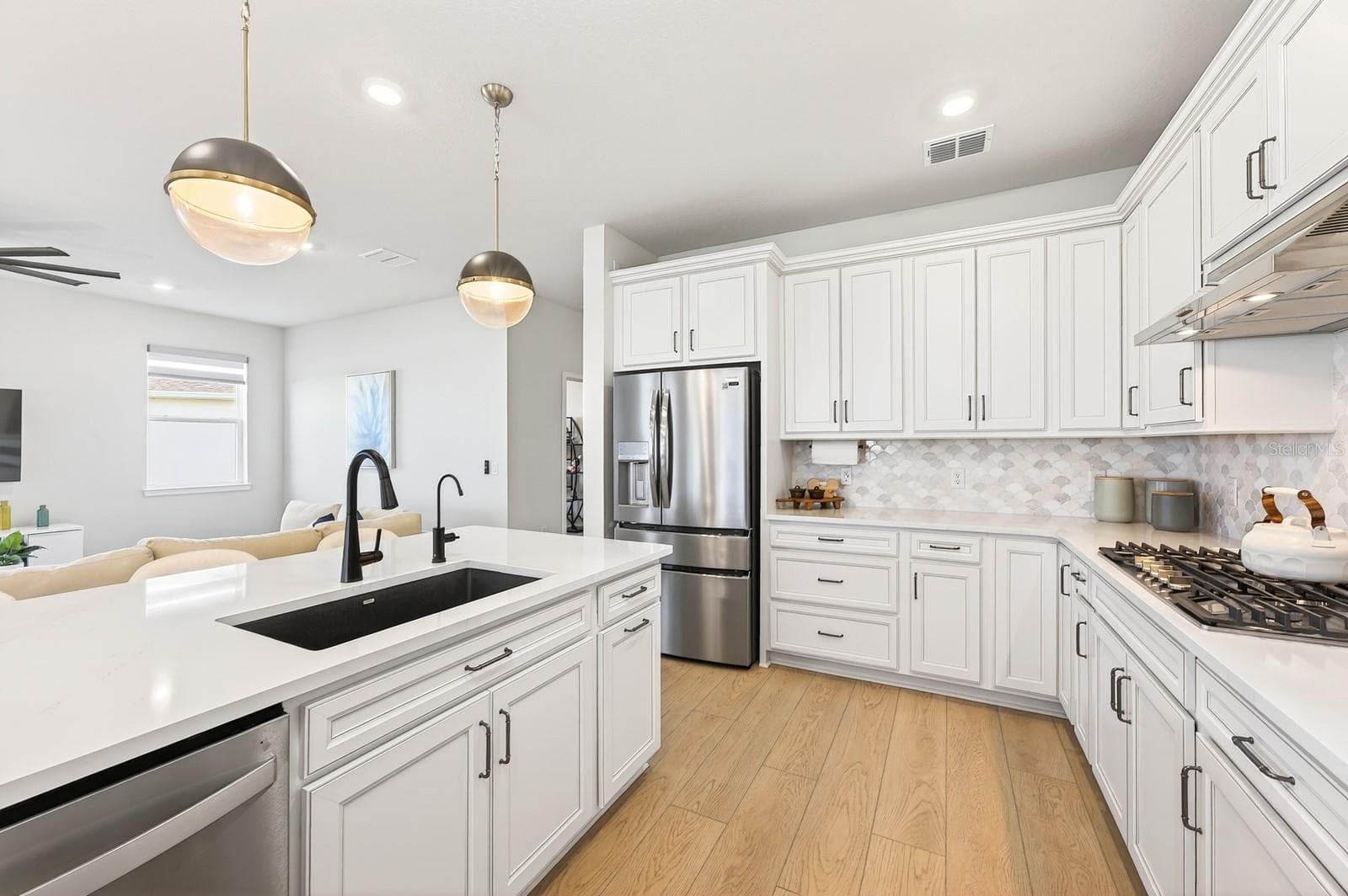 13780 Fresh Ivy Street photo 04