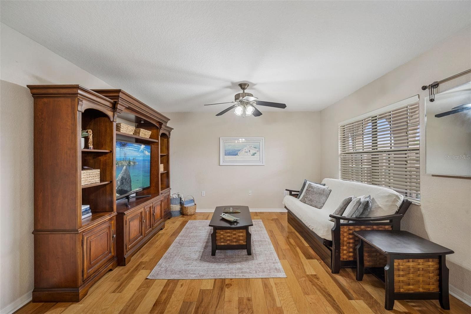 6100 Gulfport Boulevard S 402 photo 04
