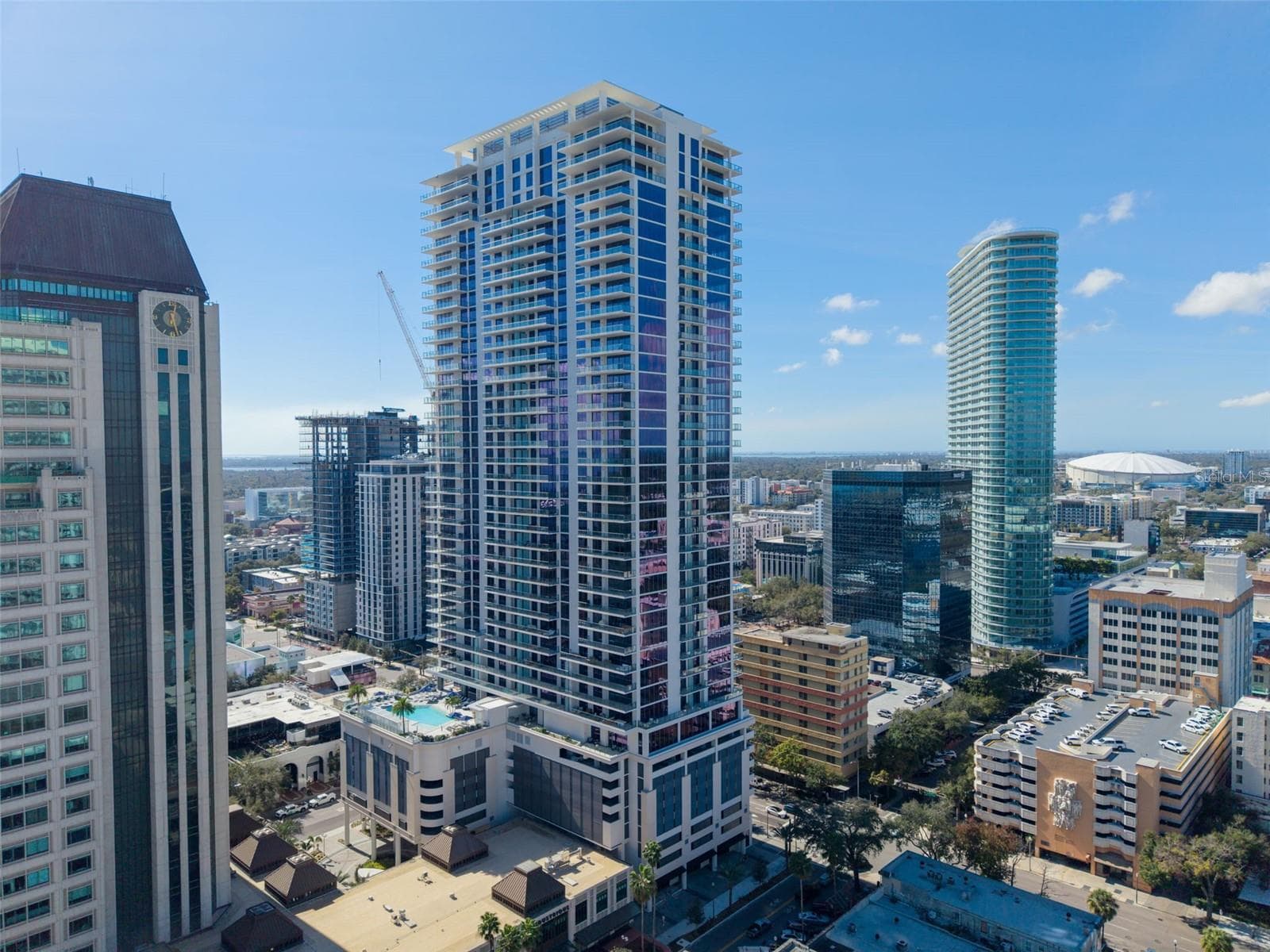 275 1st Avenue S 3304