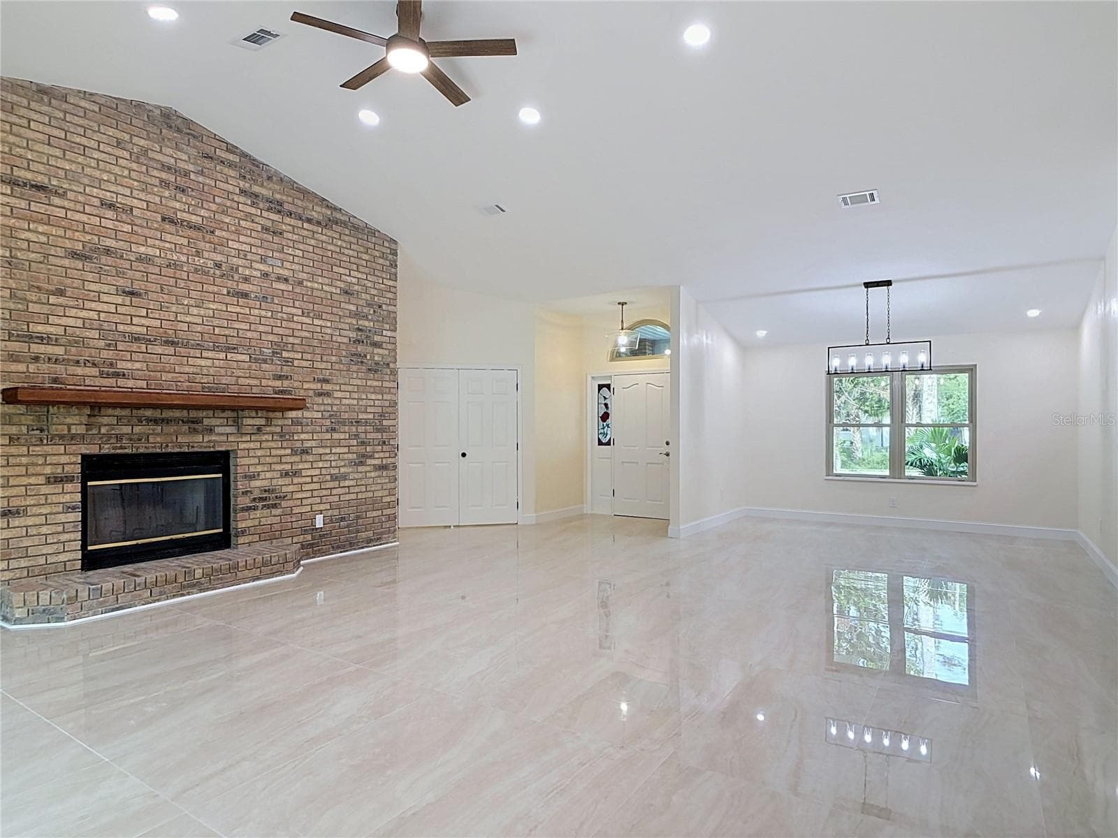 1395 Kettledrum Trail photo 07