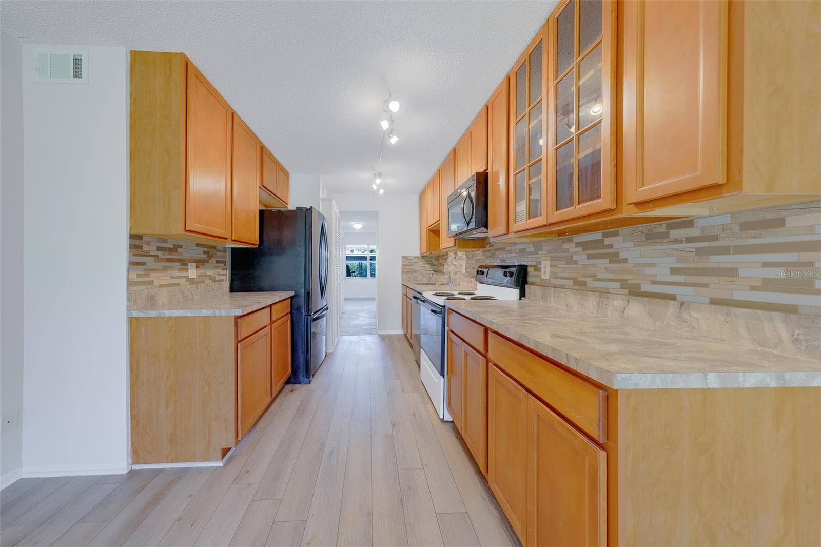 5090 Bay Street NE 124 photo 05