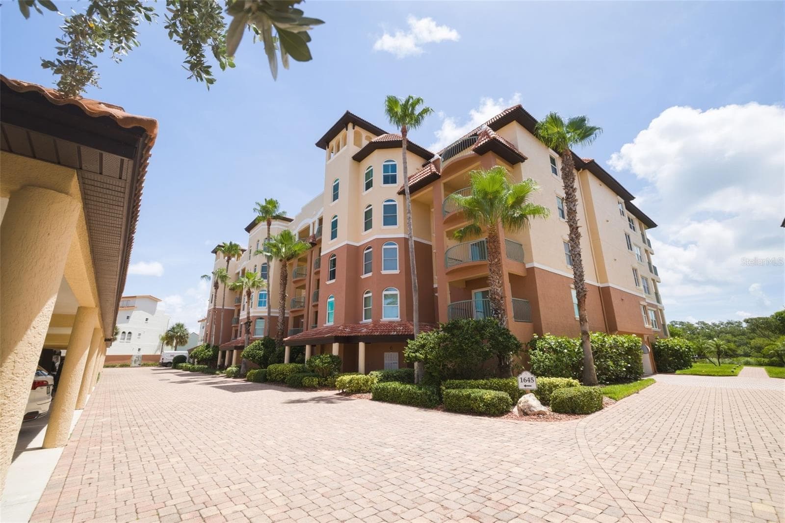 1645 Pinellas Bayway S A1 photo 03