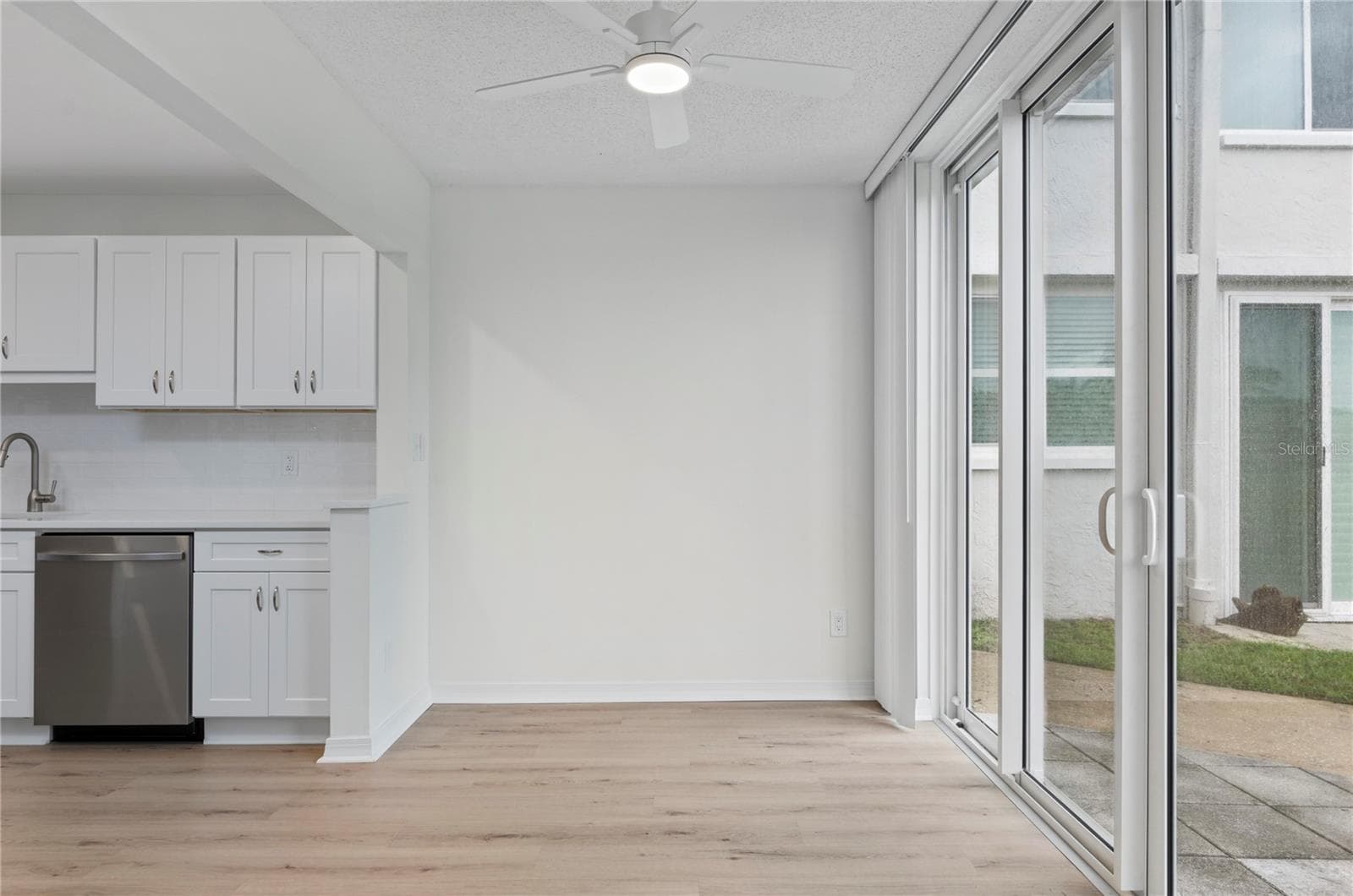 4895 Bay Street NE 109 photo 07