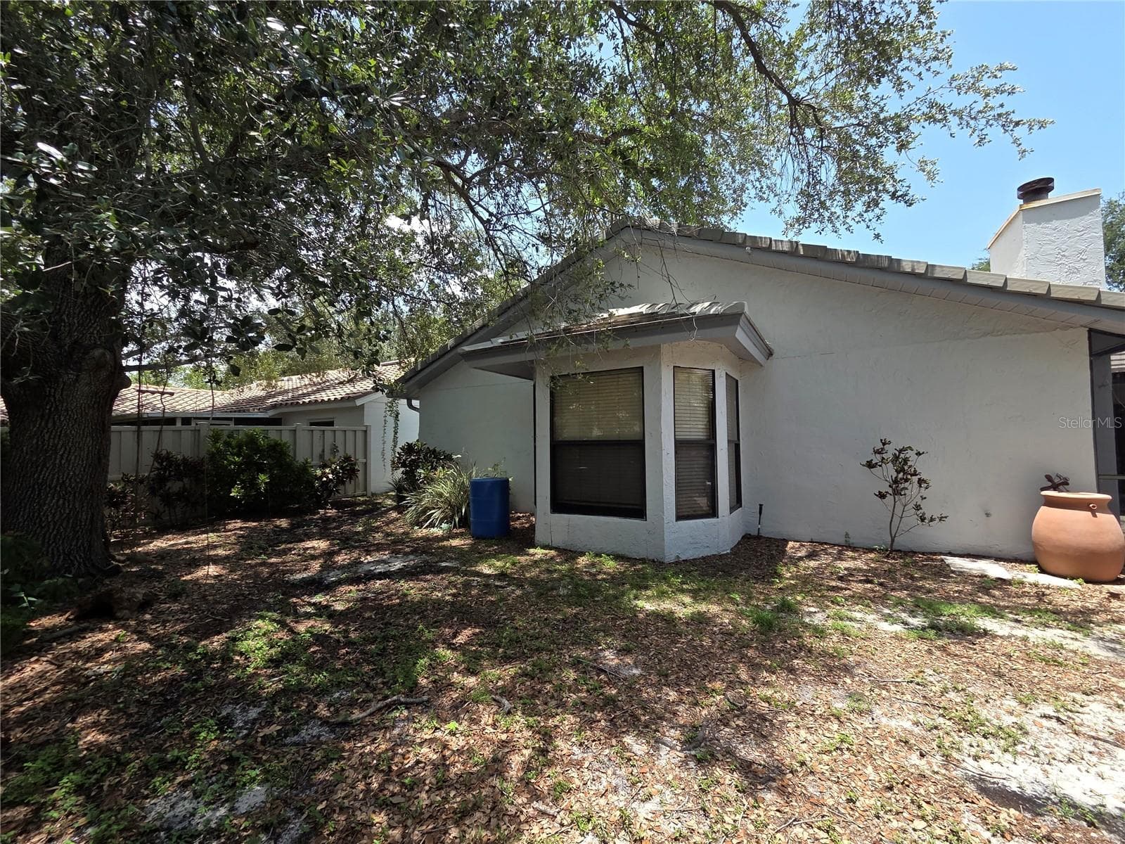 596 Quintana Place NE photo 02
