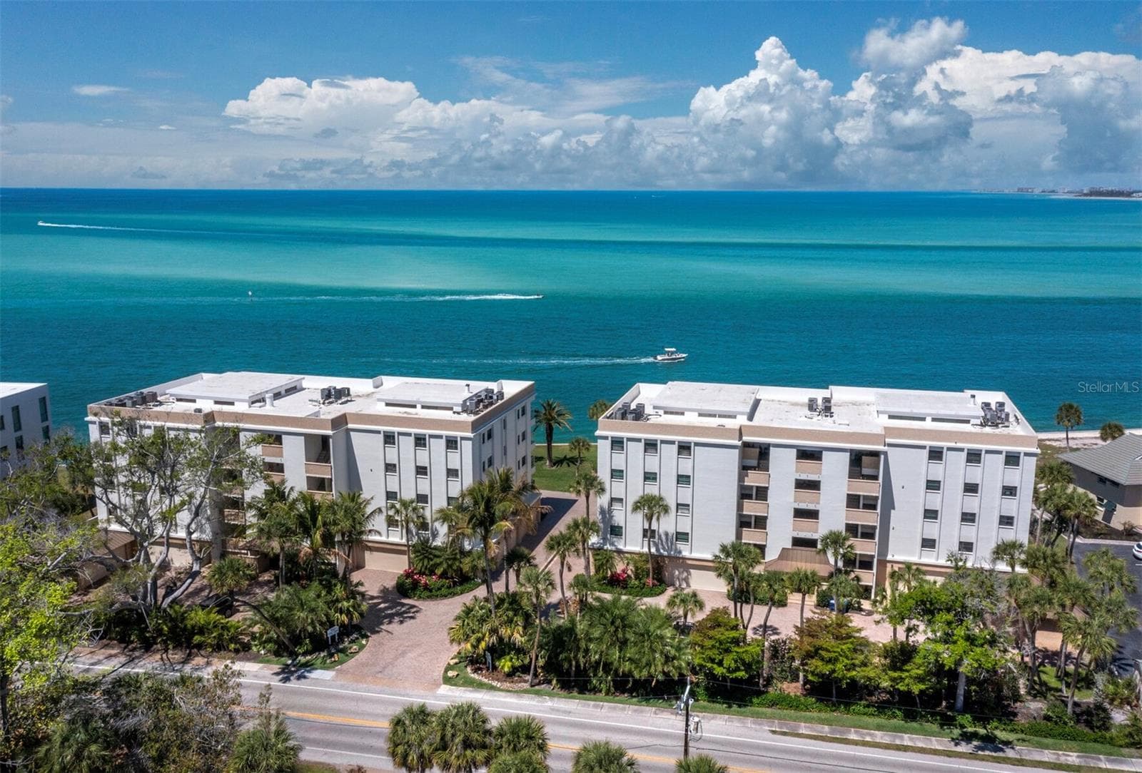 4712 Ocean Boulevard W10 photo 03