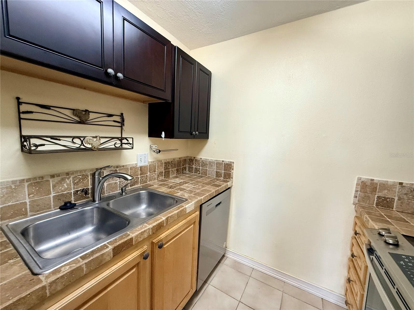 4784 Beach Drive SE B photo 06