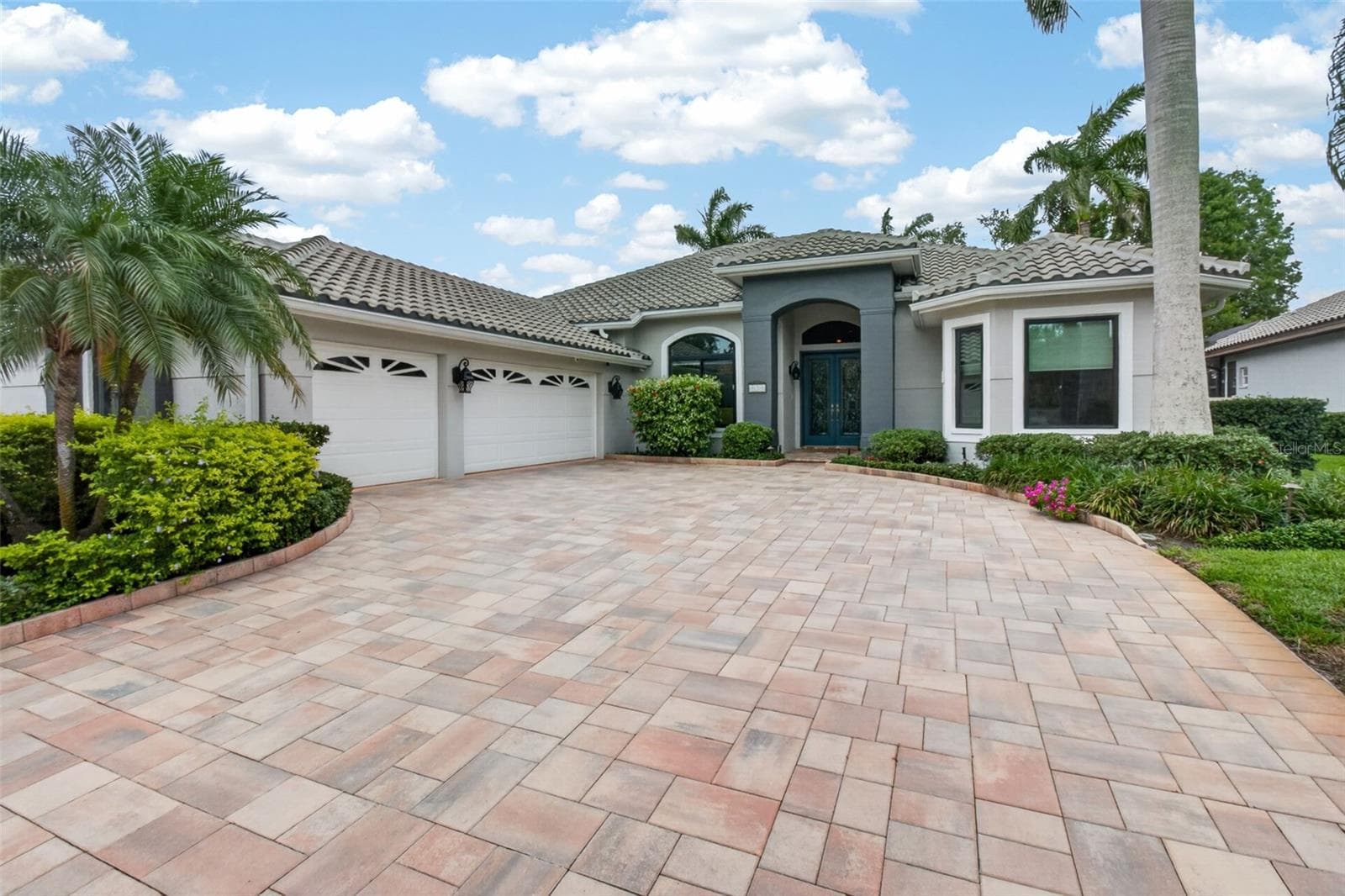 820 Sand Pine Drive NE photo 05