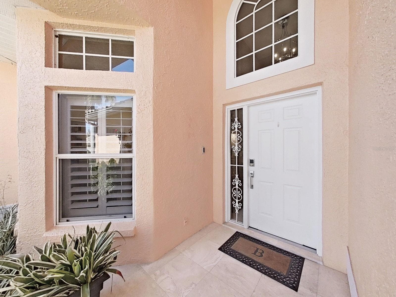 4833 Windmill Palm Terrace NE photo 07