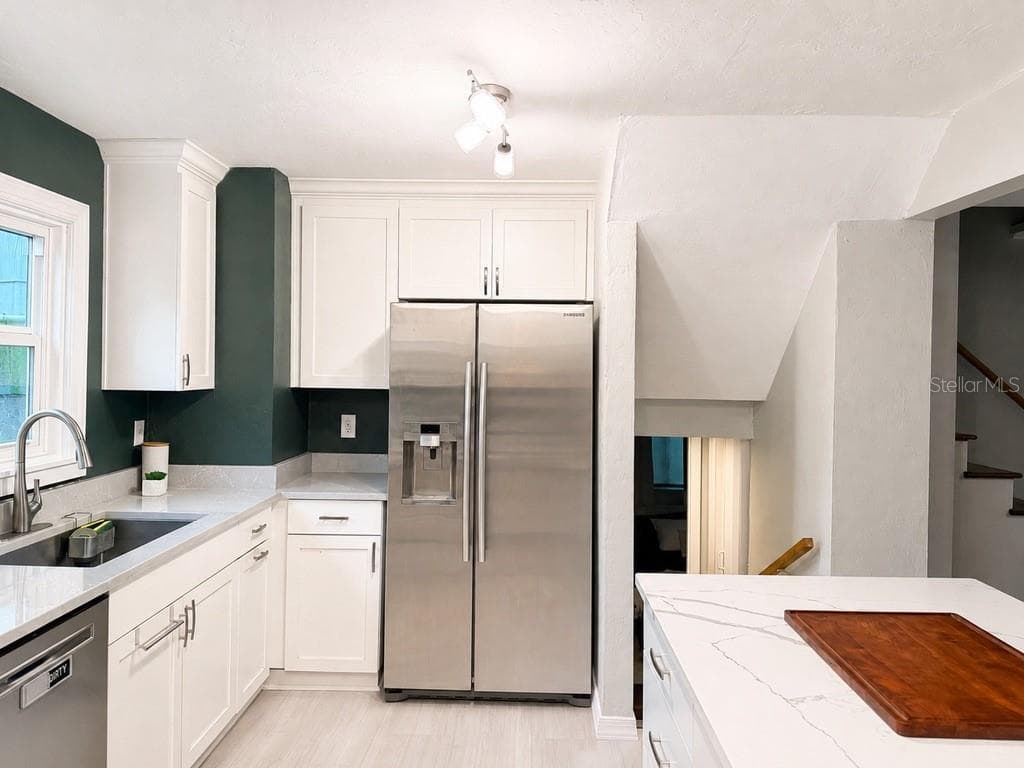 926 29th Street N photo 04