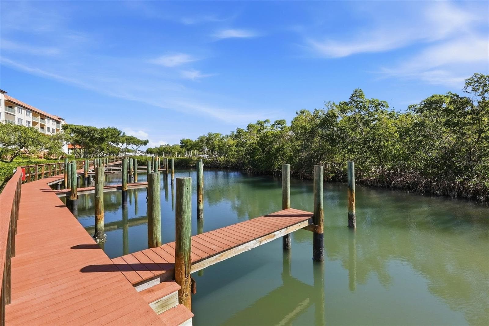 1695 Pinellas Bayway S E4 photo 02