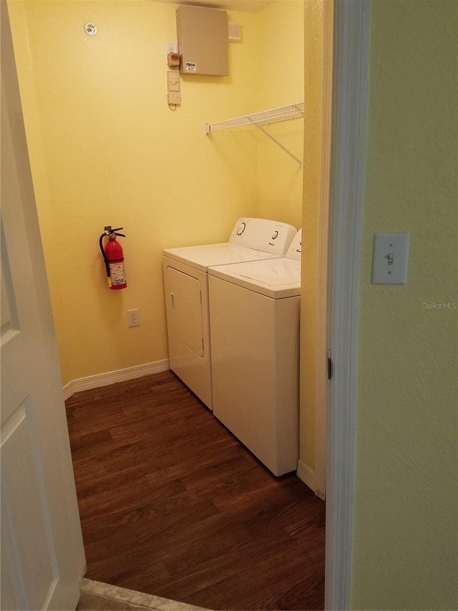5455 Vineland Road 3303 photo 07