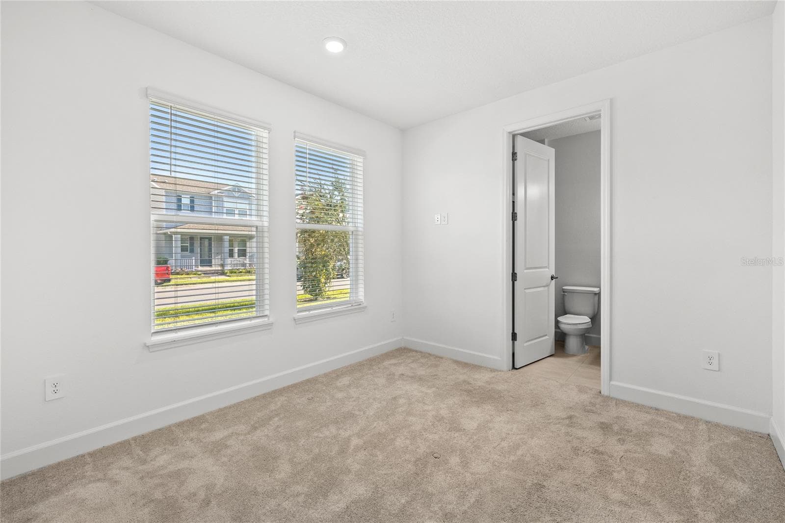 16283 Honey Harvest Street photo 04